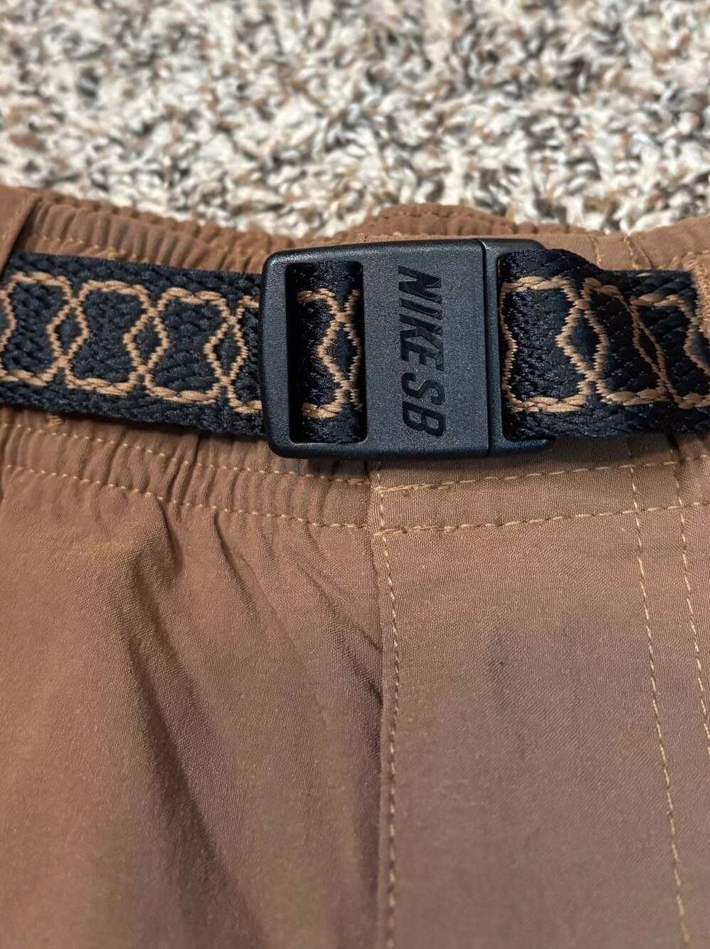 Nike SB Dri-FIT Loose Fit Cargo Shorts Size M - Picture 5 of 8